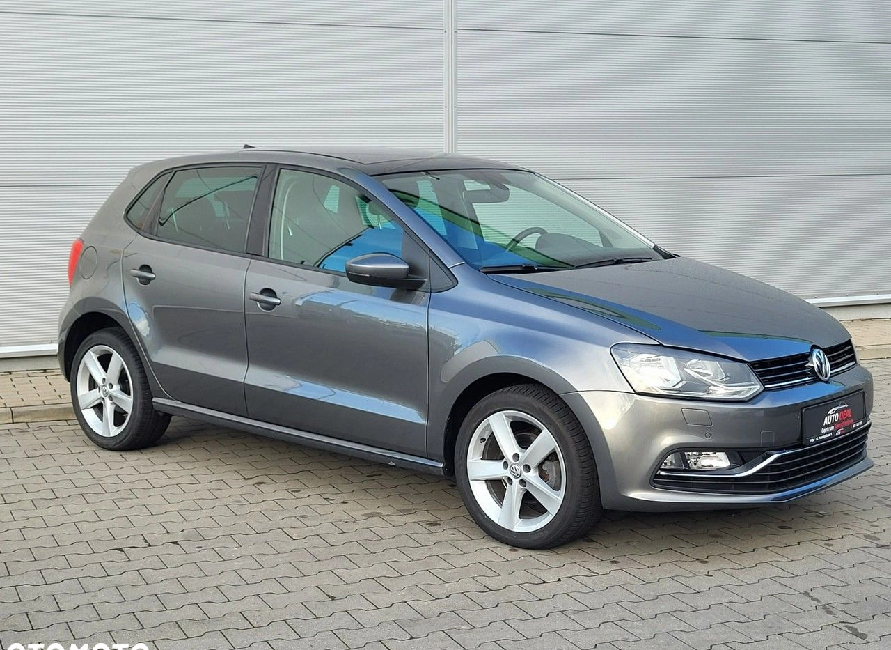 Volkswagen Polo cena 41700 przebieg: 107668, rok produkcji 2015 z Sopot małe 781
